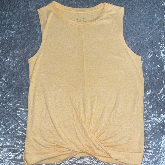 Bundle of 2 twist front tank tops - 1 - A New Day Tank -Yellow & 1  Pink -SHEIN - Picture 4 of 5